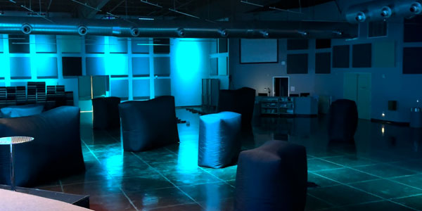 X-Large Indoor Conference Room